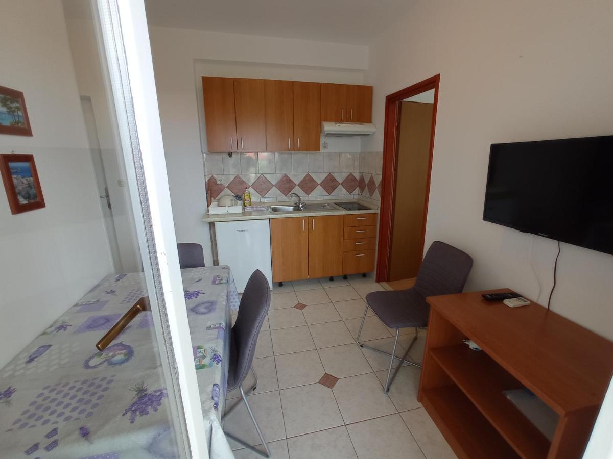Apartments Vodopija 300M To The Beach Sveti Filip i Jakov Exterior photo