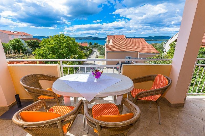 Apartments Vodopija 300M To The Beach Sveti Filip i Jakov Exterior photo